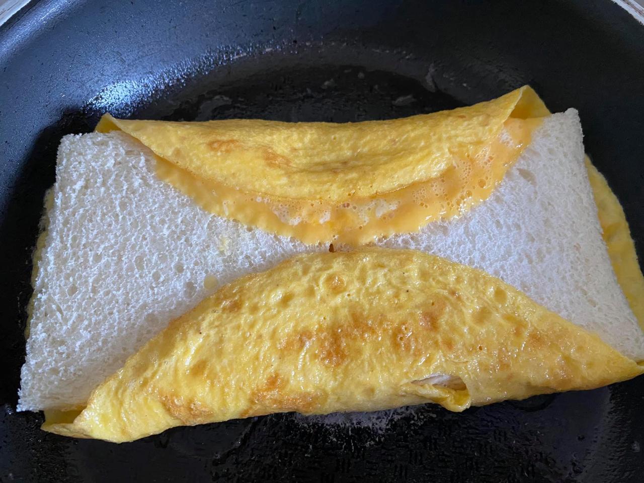 Roti Cheesy Balut Telur Hanya Guna 3 Bahan, Menu Simple Sarapan Pagi Anak Ke Sekolah